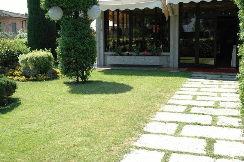 Hotel Derby Sirmione Exteriér fotografie
